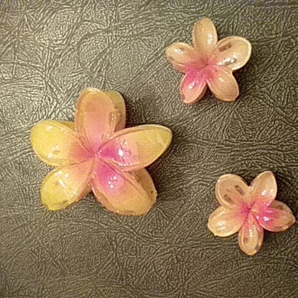 🌞☀️Flower Accessory Bundle🌞☀️ - Picture 6 of 6